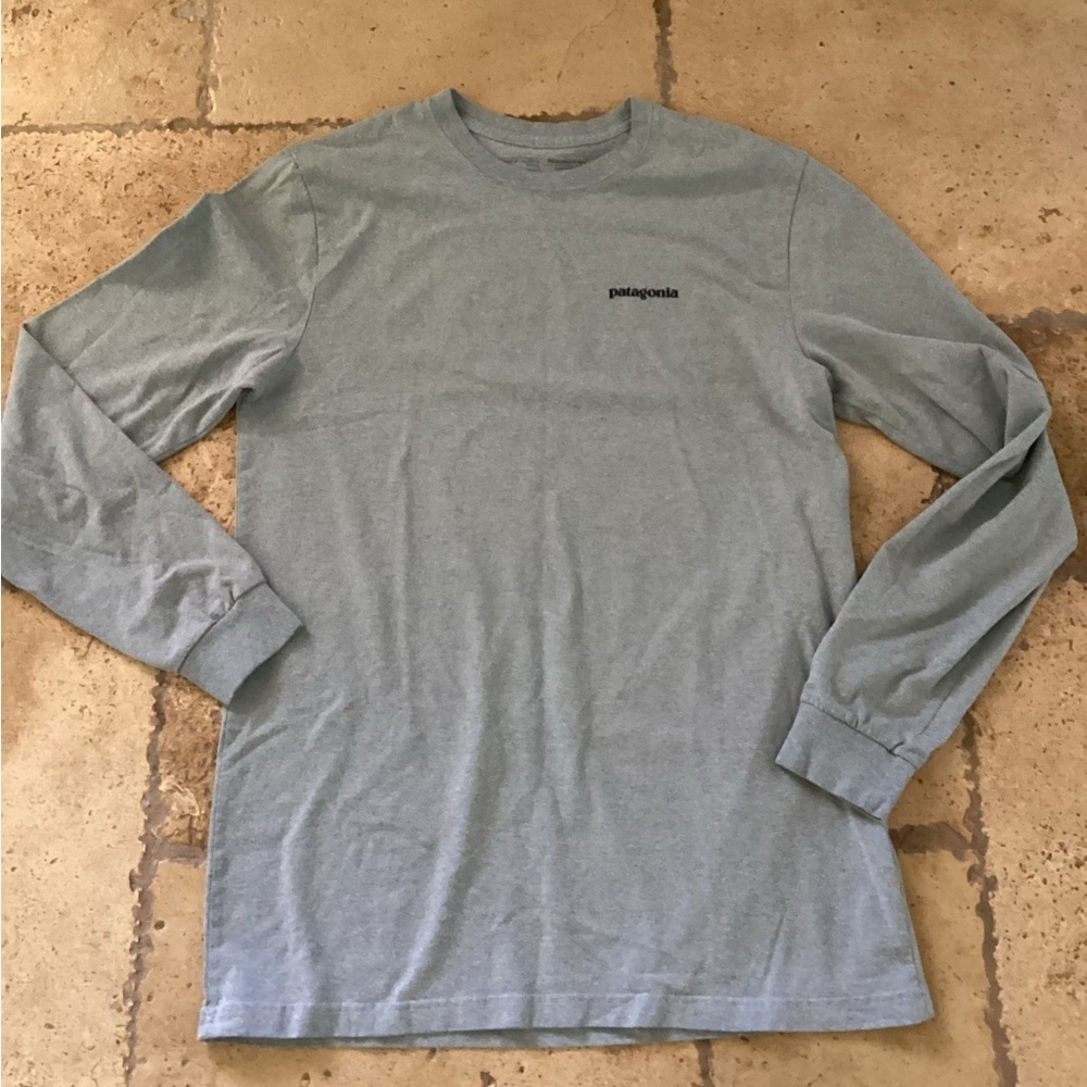 Patagonia Mens Long Sleeve Tee Size M Graphic Logo Blue Recycled Hiking Outdoors